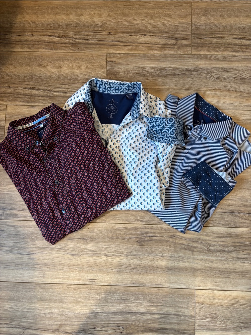 Men's Patterned Button-Up Shirt lot